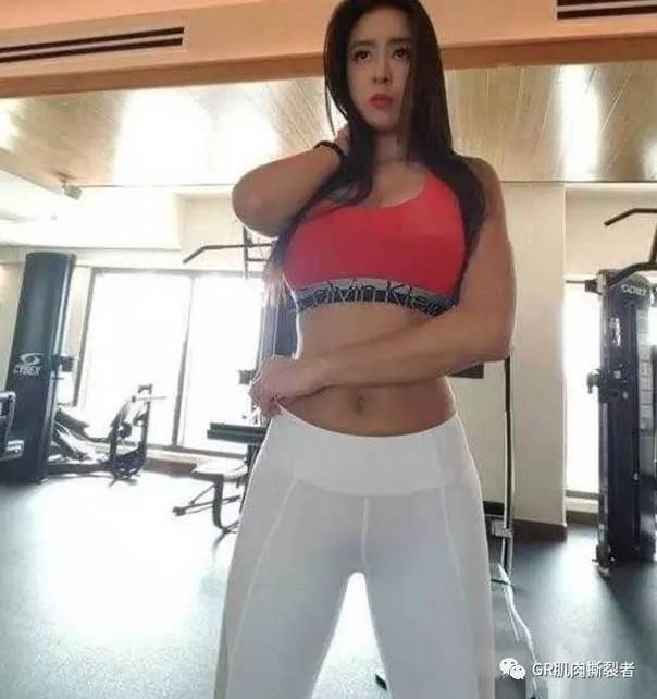 千寻的第二张照片--上海结交中间