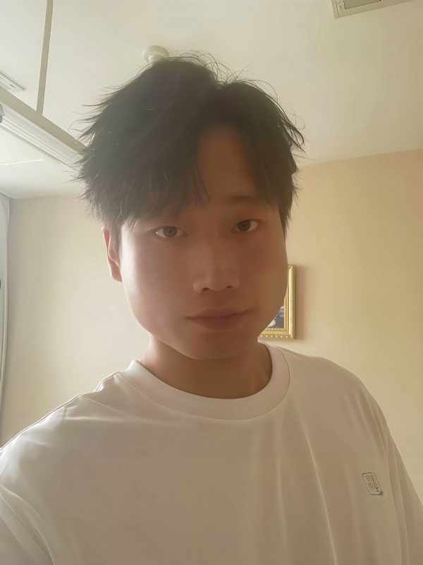 阿彤的第一张照片--上海结交中间